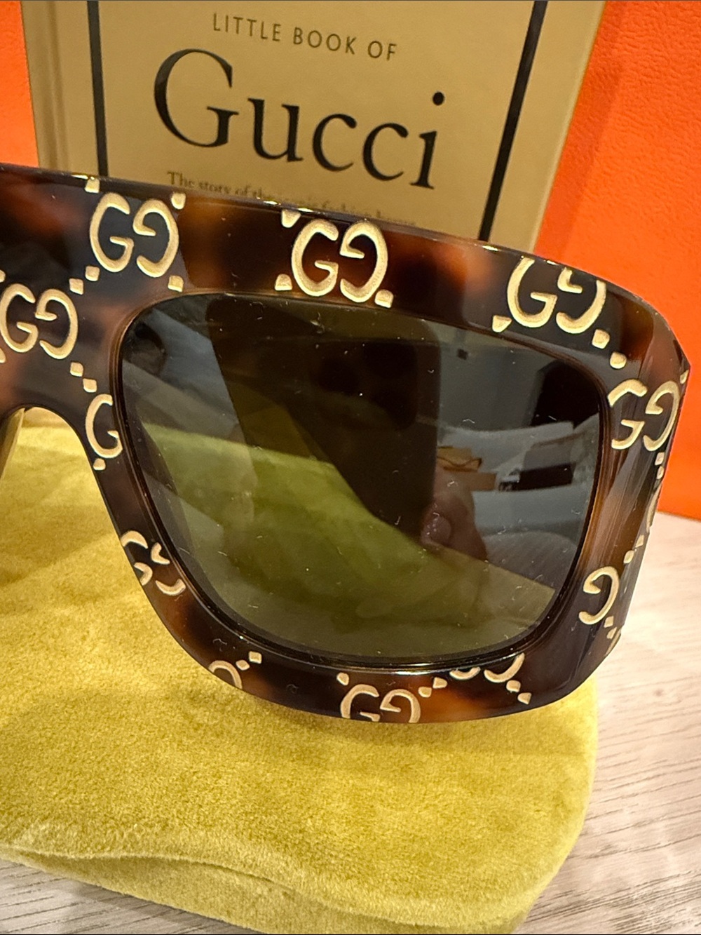 Gucci GG Monogram Oversized Square Sunglasses Tortoise Sold Out NEW - Picture 3 of 9